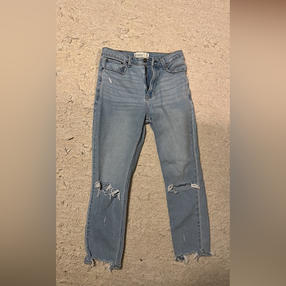 Abercrombie mom jeans